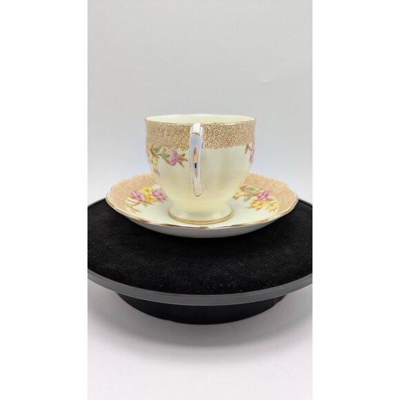 Bell China England Bone China Teacup Saucer Hand Painted Floral Gold Trim - Picture 14 of 17